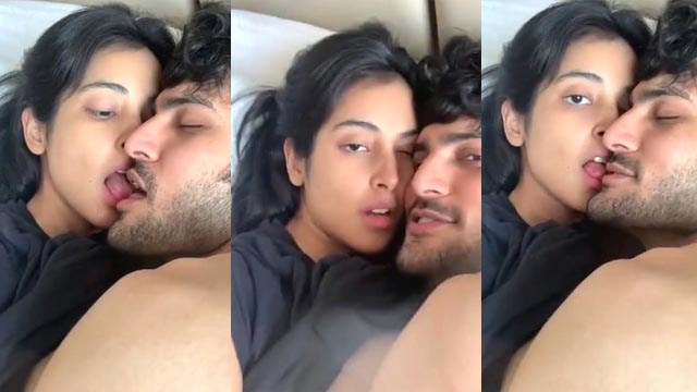 Mumbai Sexy Muslim Couple Hot Romantic Sex In Hotel Room Latest Video