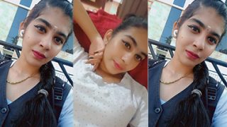 Hot Mallu Girl Pressing Boobs Her Showing Nude Her Bf
