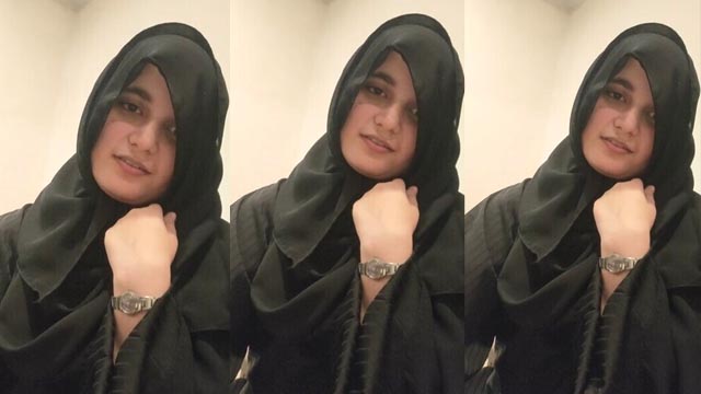 Horny Hijabi Girl Deep Sucking BF Big Dick HD Watch Now